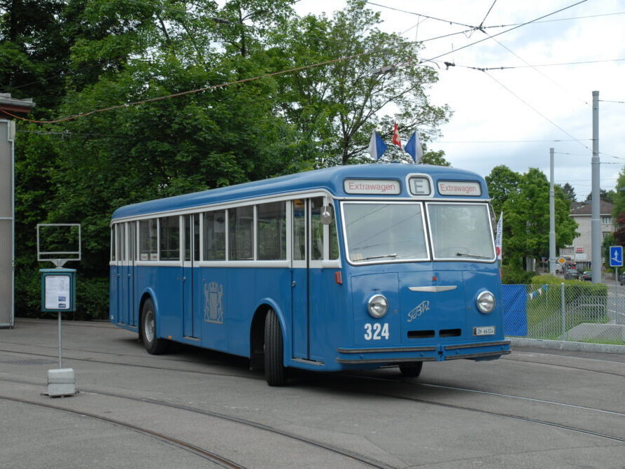 Tram Museum Zürich Historische Busrundfahrten